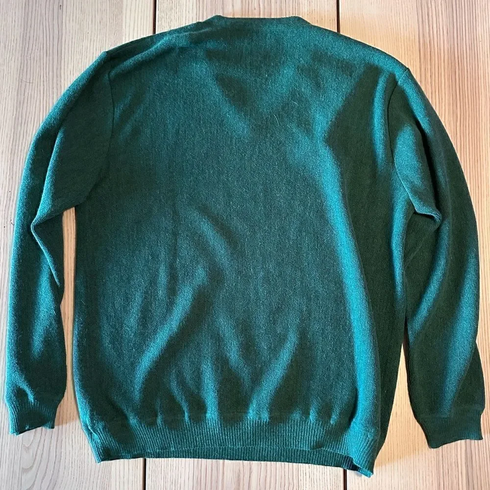 Peru Unlimited Links Stitch Baby Alpaca V neck Leaf green cardigan - Large